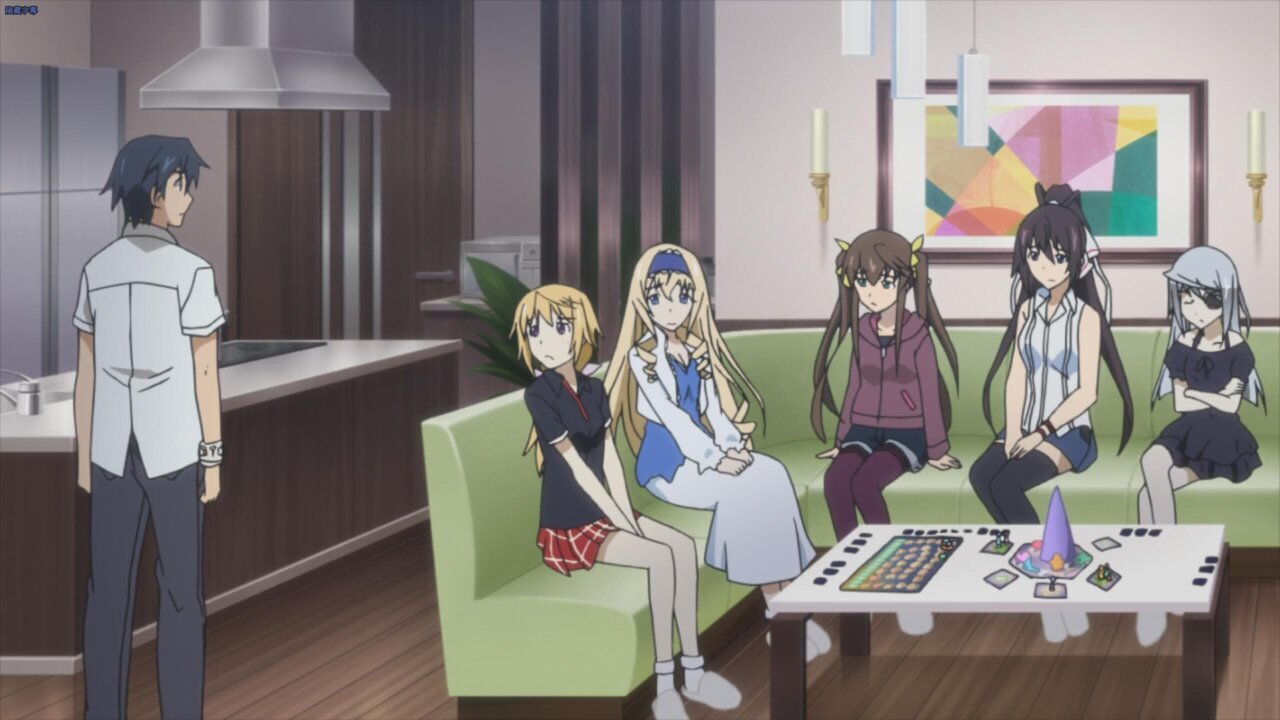 IS: Infinite Stratos Episodio 13